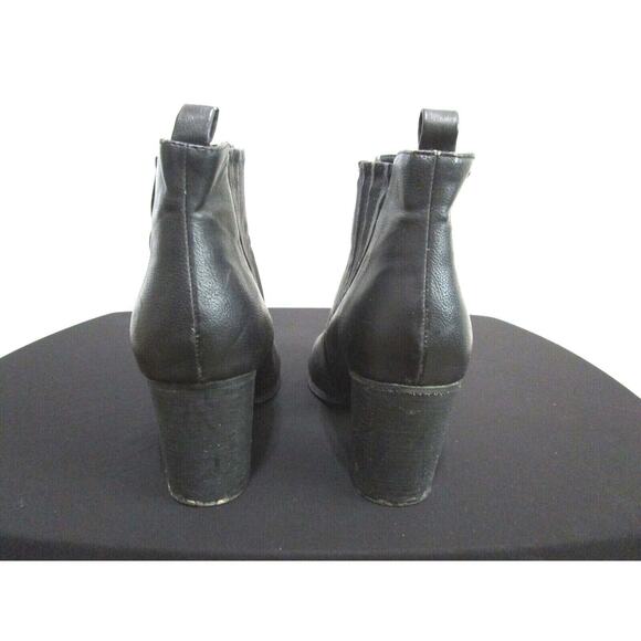 Madden Girl Dominicc Black Faux Leather Block Heel Ankle Booties Women Size 10M - Picture 6 of 10